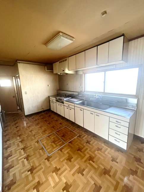 【中古住宅】西４条南２８丁目 内観