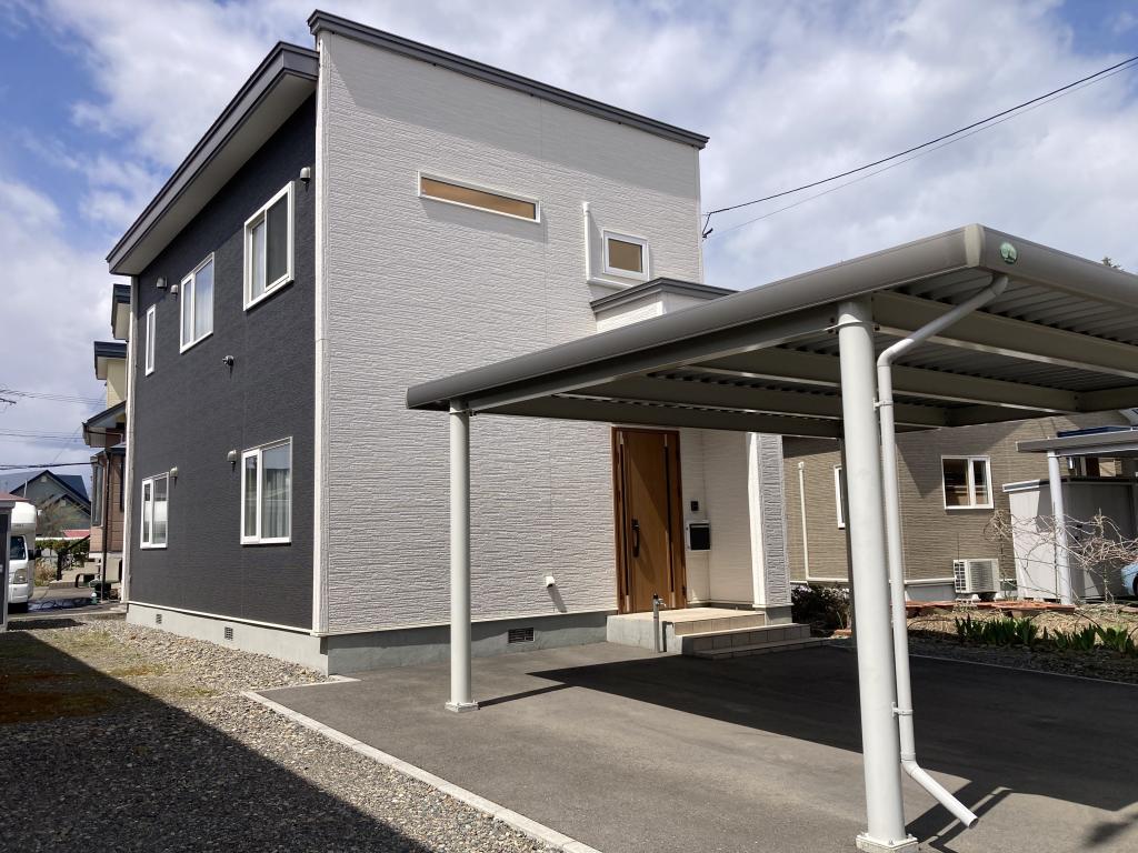 築8年 カーポート付き 3LDK 中古住宅 木野公園下町 内観
