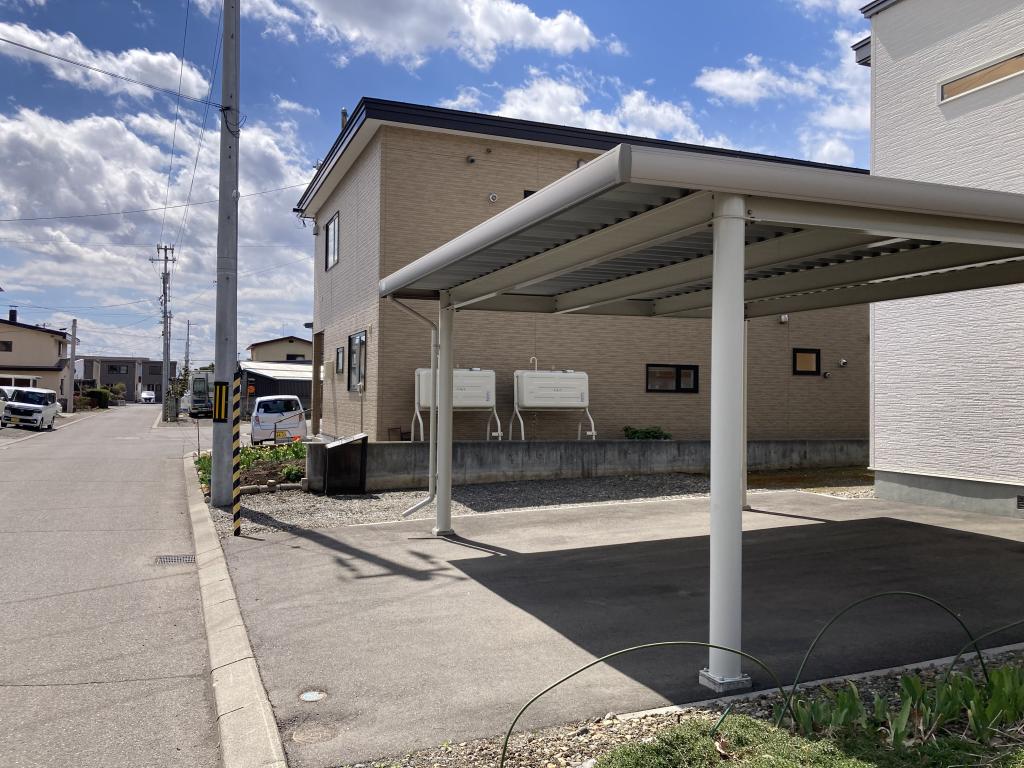 築8年 カーポート付き 3LDK 中古住宅 木野公園下町 内観