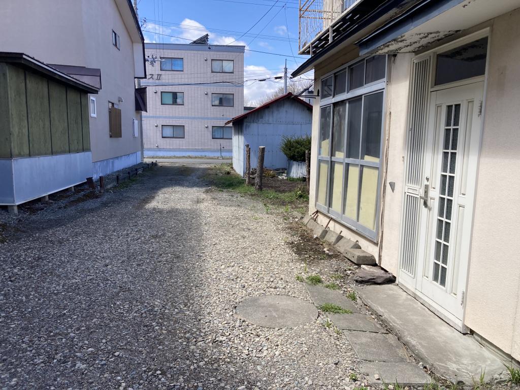 【売土地】約53坪　西16条南5丁目　古家付き 内観
