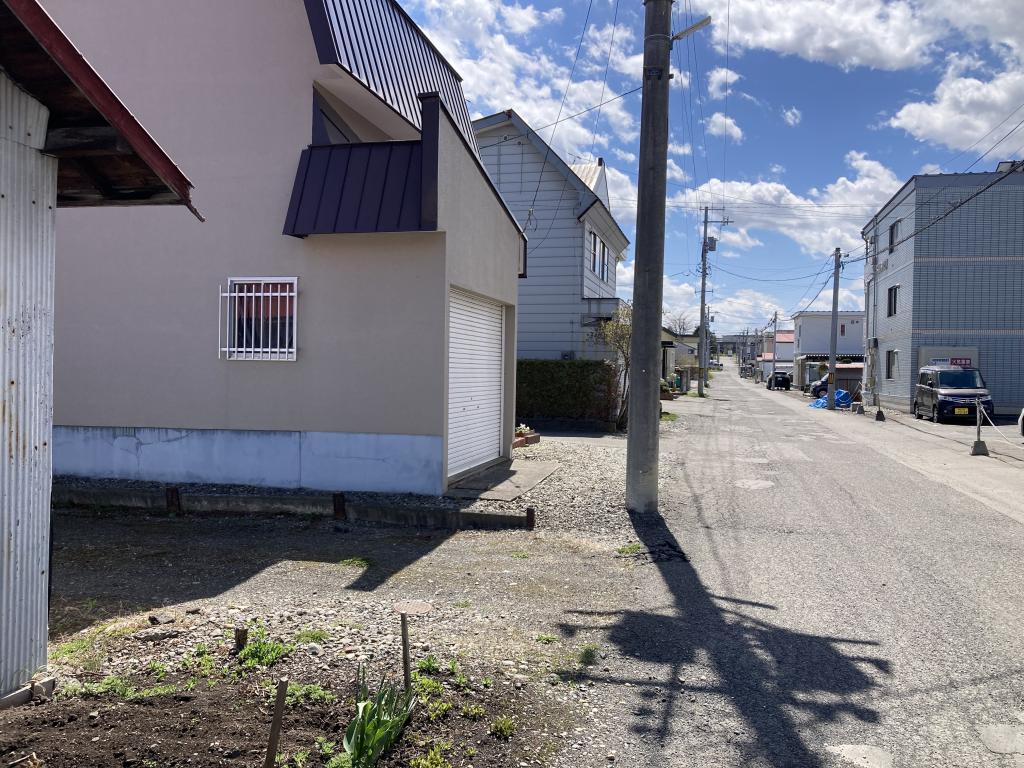 【売土地】約53坪　西16条南5丁目　古家付き 内観