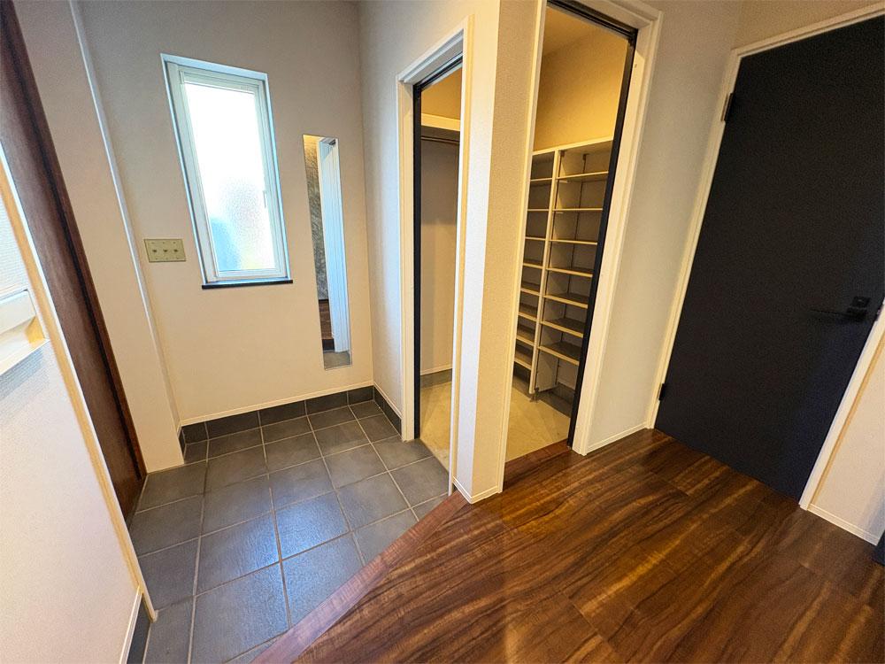 【築浅・美邸】4SLDK中古住宅　中札内村西1条南3丁目 内観