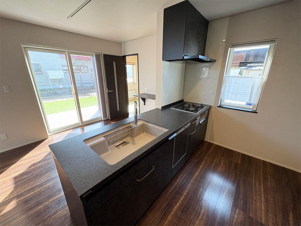 【築浅・美邸】4SLDK中古住宅　中札内村西1条南3丁目 内観