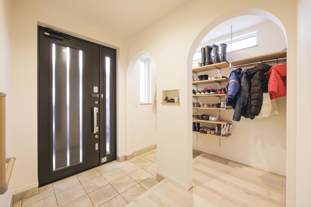 【4/25価格変更】清水町 築浅戸建て 広々4LDK＋納戸＋フリースペース 内観