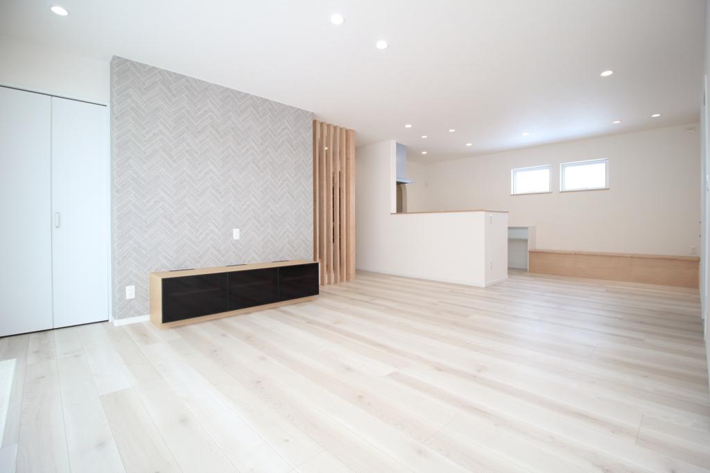 【4/25価格変更】清水町 築浅戸建て 広々4LDK＋納戸＋フリースペース 内観