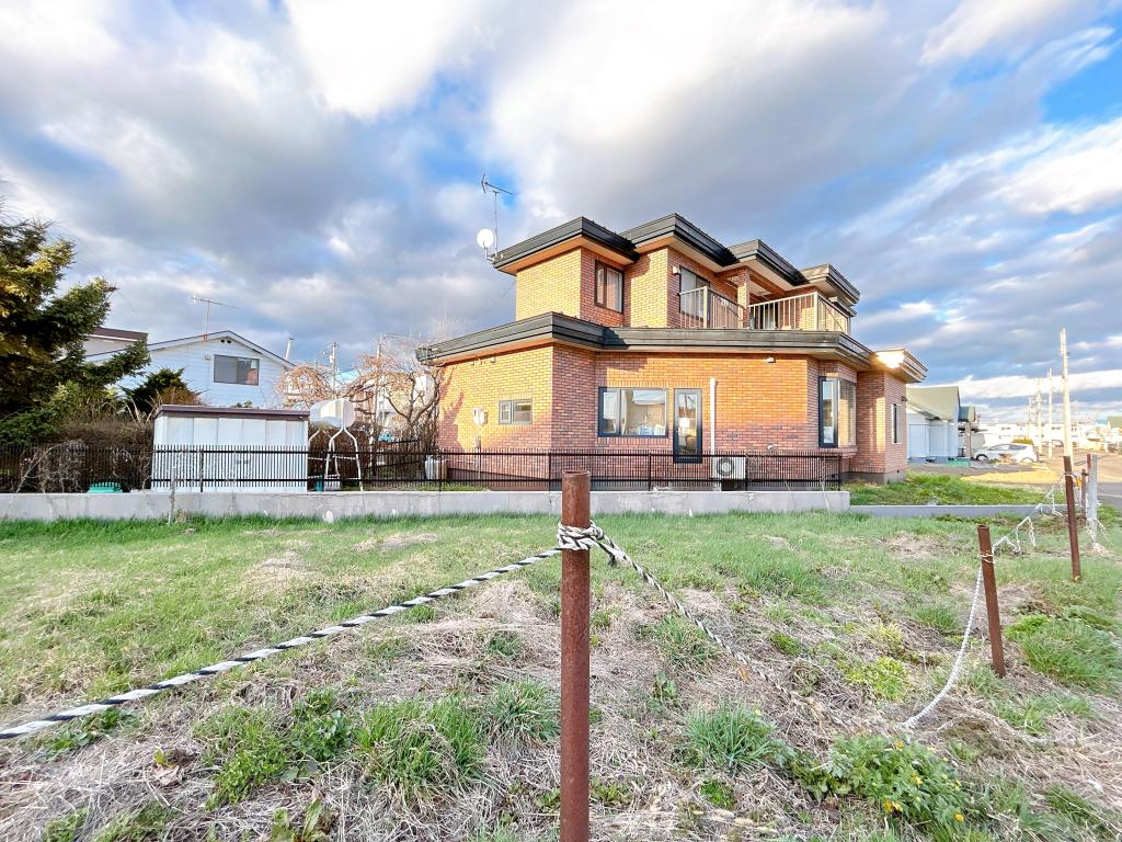 【2方向道路付】帯広市西13条南3丁目 内観