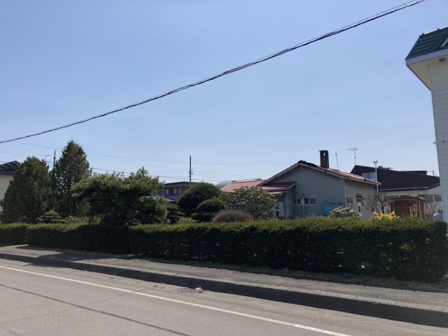 清水町北２条３丁目【南東角地！敷地約２４２坪！】 内観