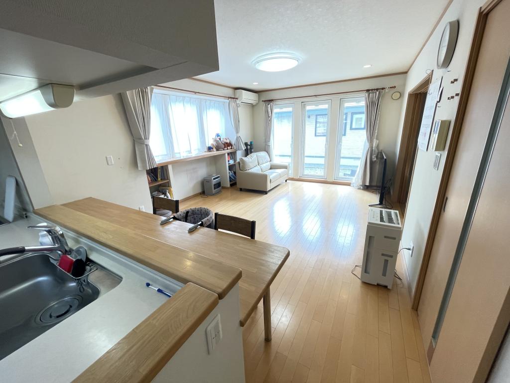 【中古】　西17条南39丁目 内観