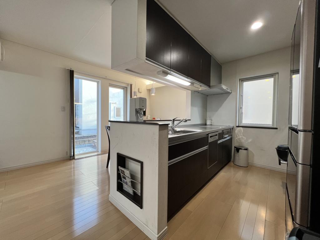 帯広市西16条北2丁目　中古戸建 内観