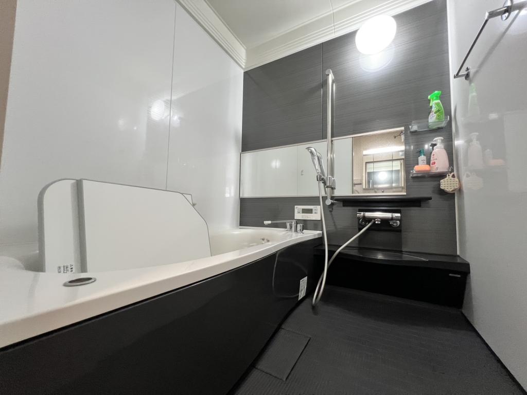 帯広市西16条北2丁目　中古戸建 内観