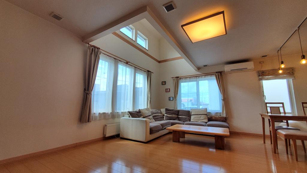 帯広市西19条南4丁目　売家　南向き　明和小区域　事前予約必要 内観