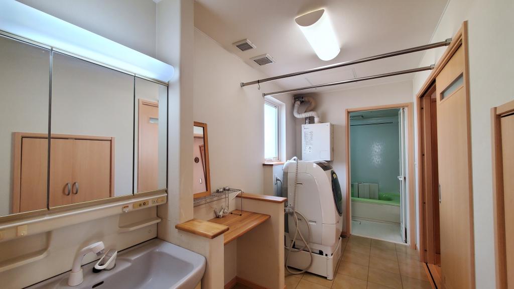 帯広市西19条南4丁目　売家　南向き　明和小区域　事前予約必要 内観