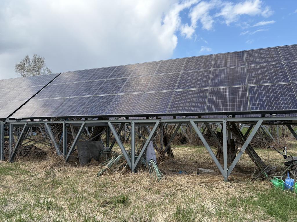 帯広市清川町　ログハウス太陽光発電売電 内観