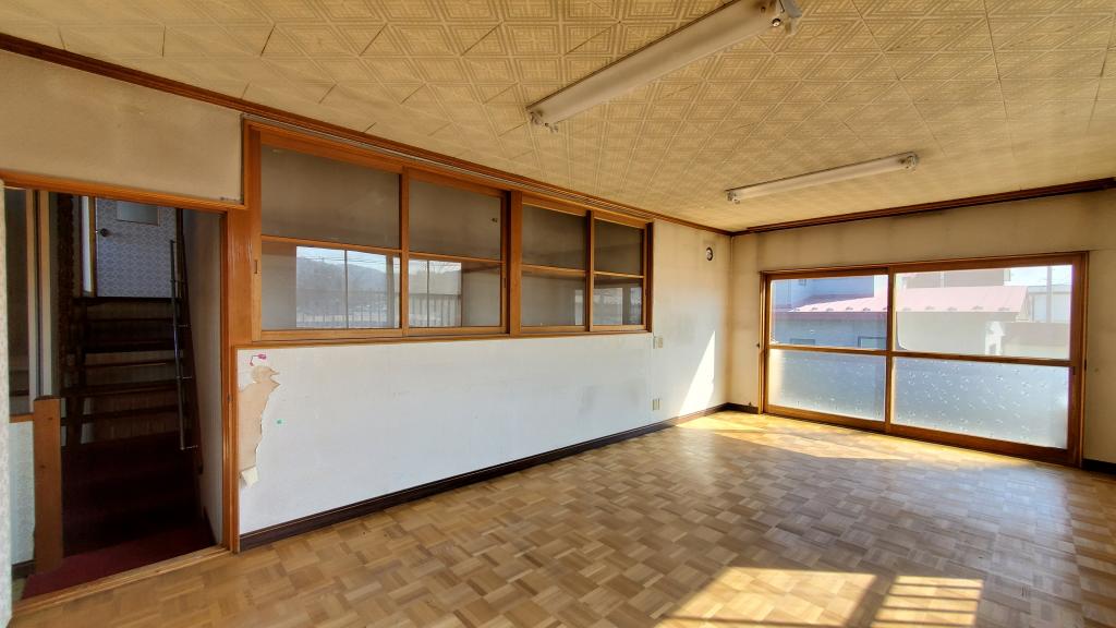 足寄町南7条4丁目81　売家　7LDK　 内観