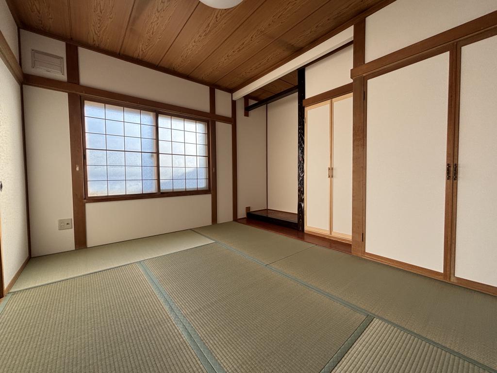 西24条南3丁目　リフォーム済み住宅　オープンハウス開催2026年5月2日（土）から5月5日（火）まで    内観