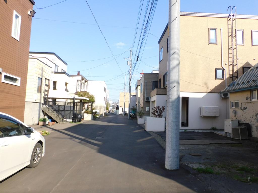 札幌市北区北33条西11丁目　売土地（約39.6坪）建築条件なし　※解体更地渡し 内観