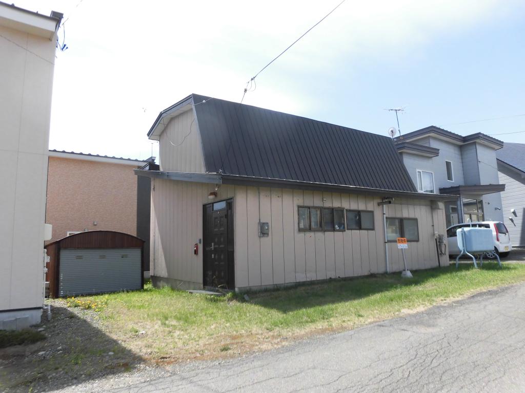帯広市西十六条南6丁目25番18（解体後更地渡、建築条件無し）【売土地：50.51坪】