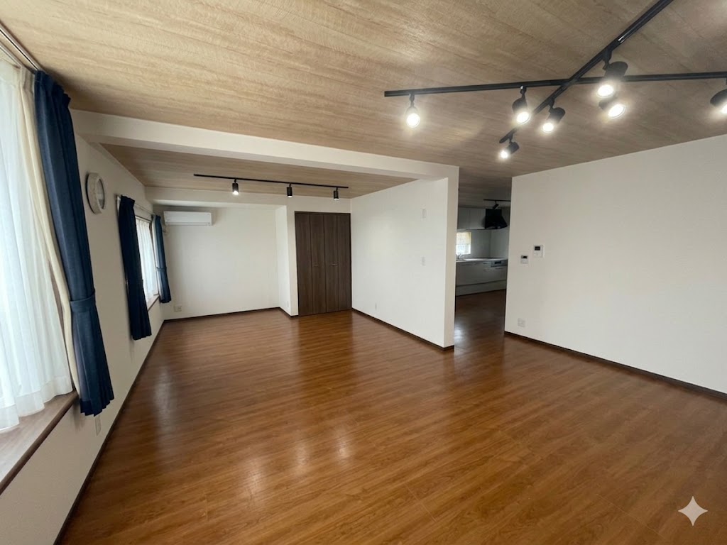 ♪リフォーム済み♪西２０南５＿中古住宅 内観