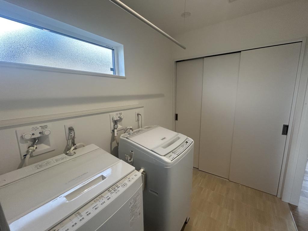 【中古物件】上川郡新得町屈足緑町2丁目8-1、8-3《価格要相談》 内観
