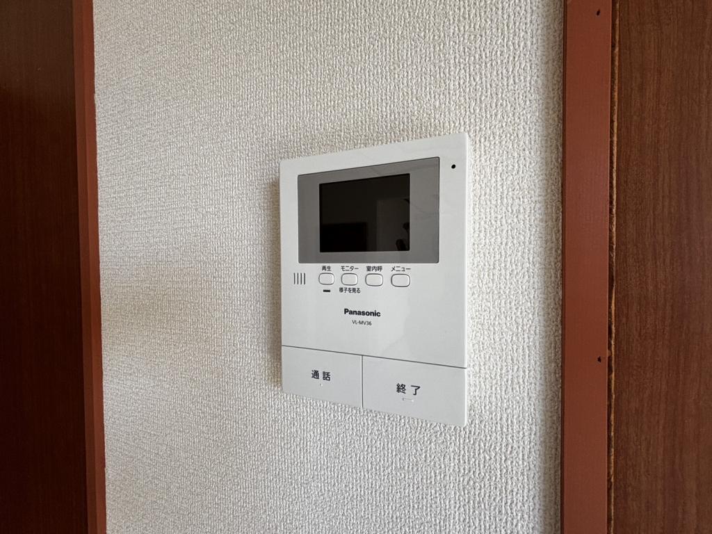 東３南１８戸建 内観