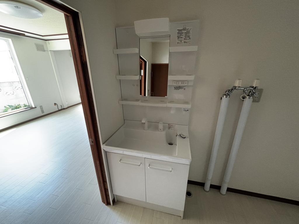東３南１８戸建 内観