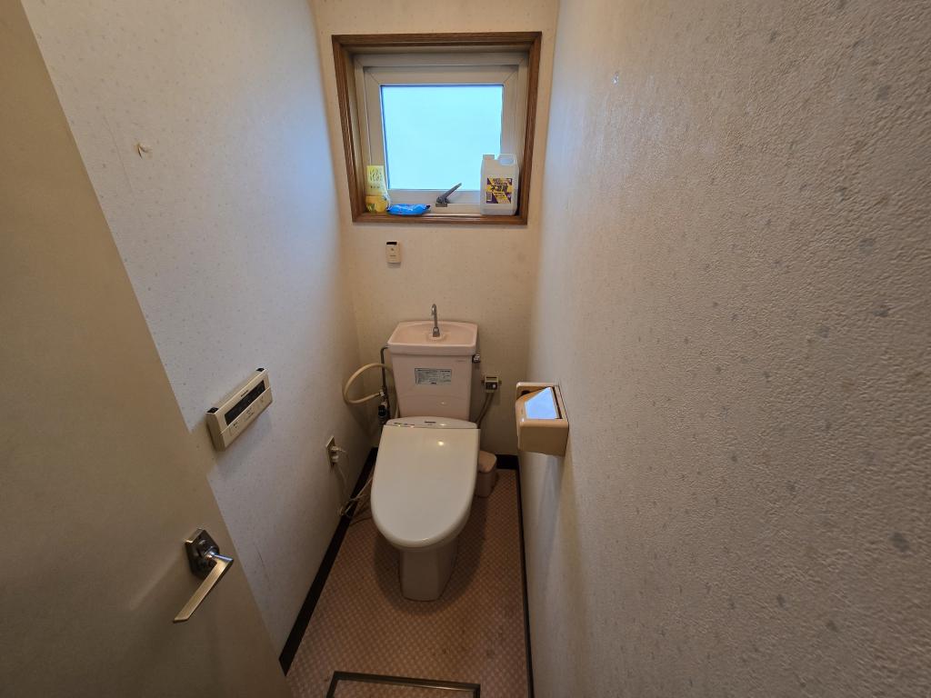 西18南4　店舗付き住宅 内観