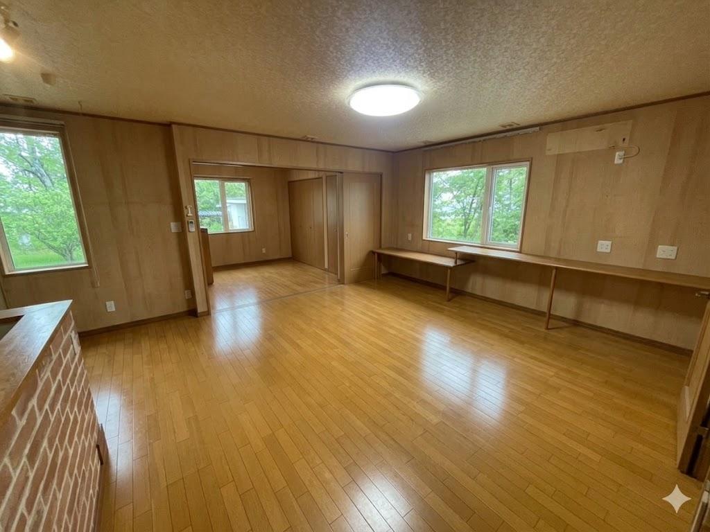 芽室町西５－６＿中古住宅 内観