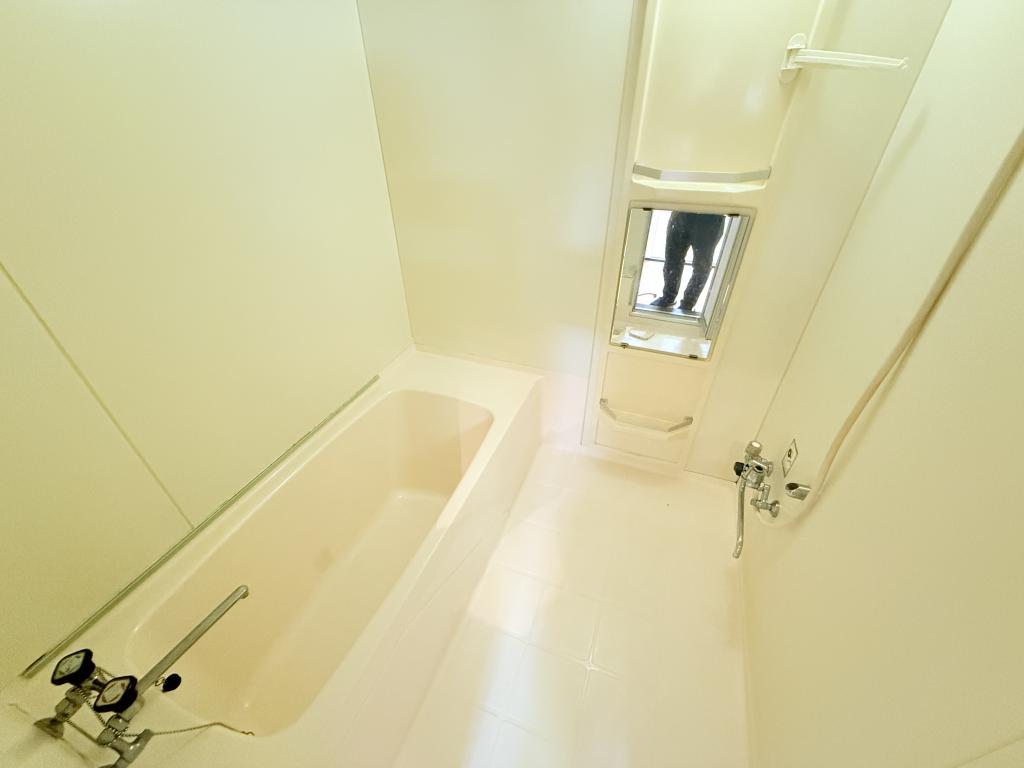 西25条南3丁目の南向き中古住宅  内観