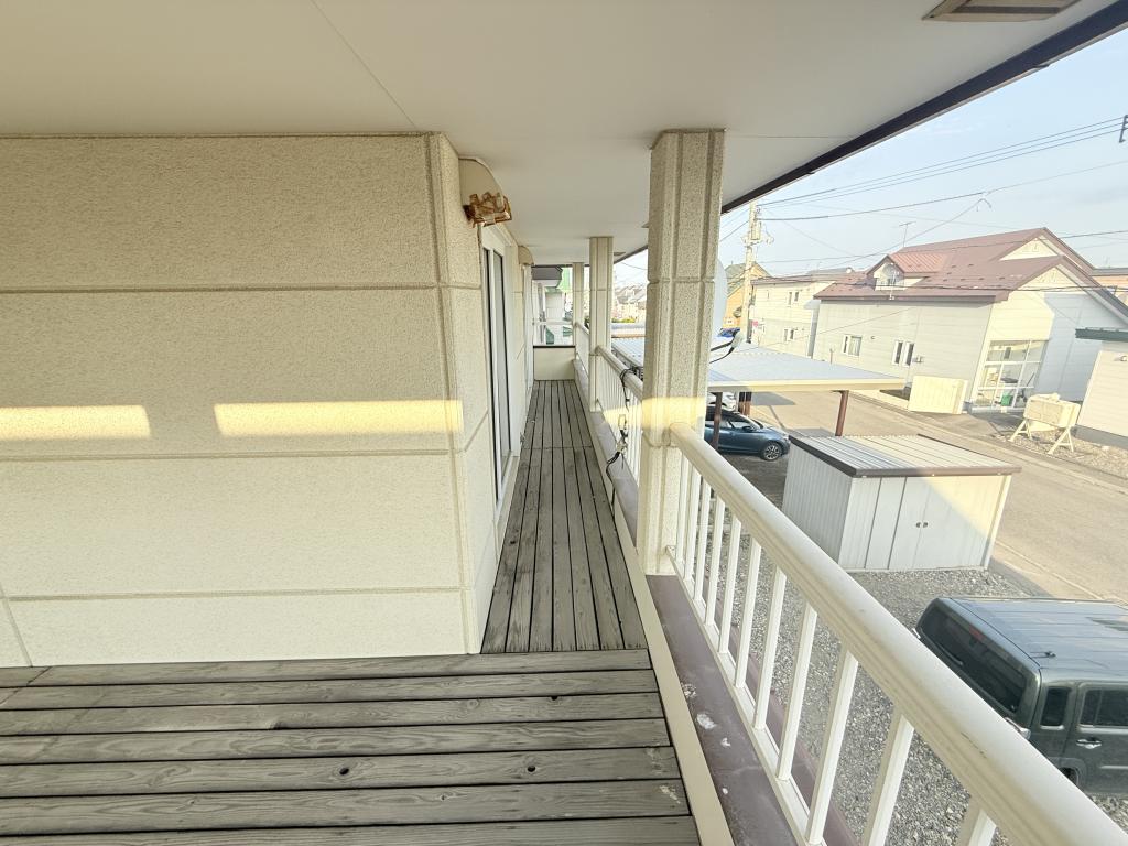 西25条南3丁目の南向き中古住宅  内観