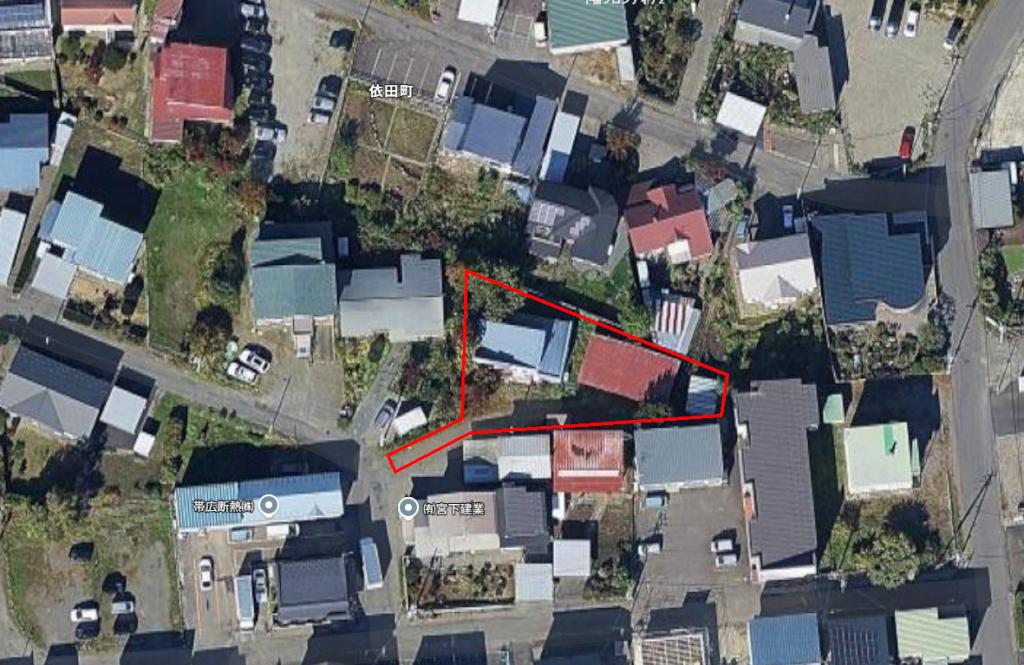 帯広市依田町29番1｜売土地216坪｜建築条件なし・解体後更地渡し 内観