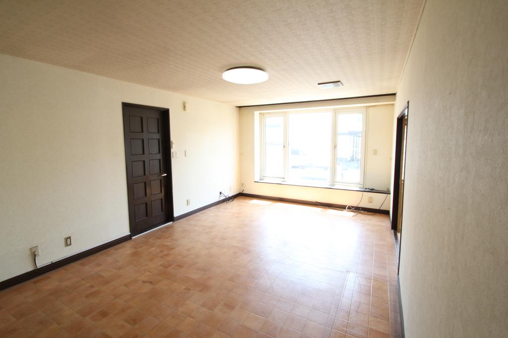 西２５条南３丁目　中古戸建 内観
