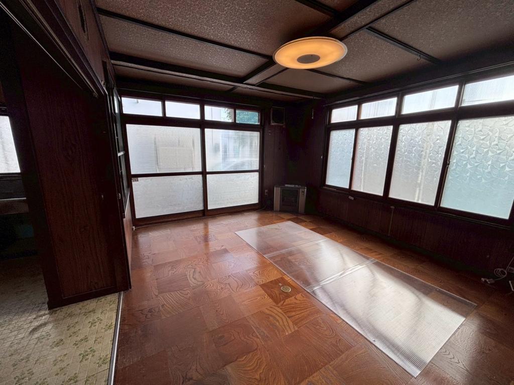 芽室町東３条　中古戸建 内観