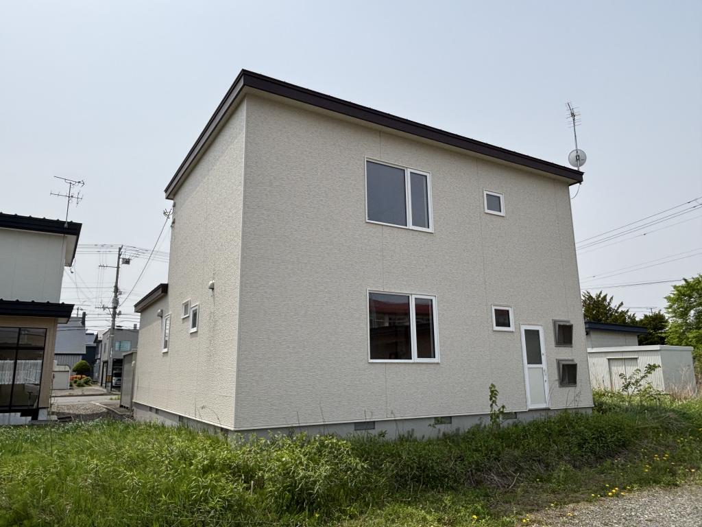 西１３条南１７丁目　中古戸建 内観