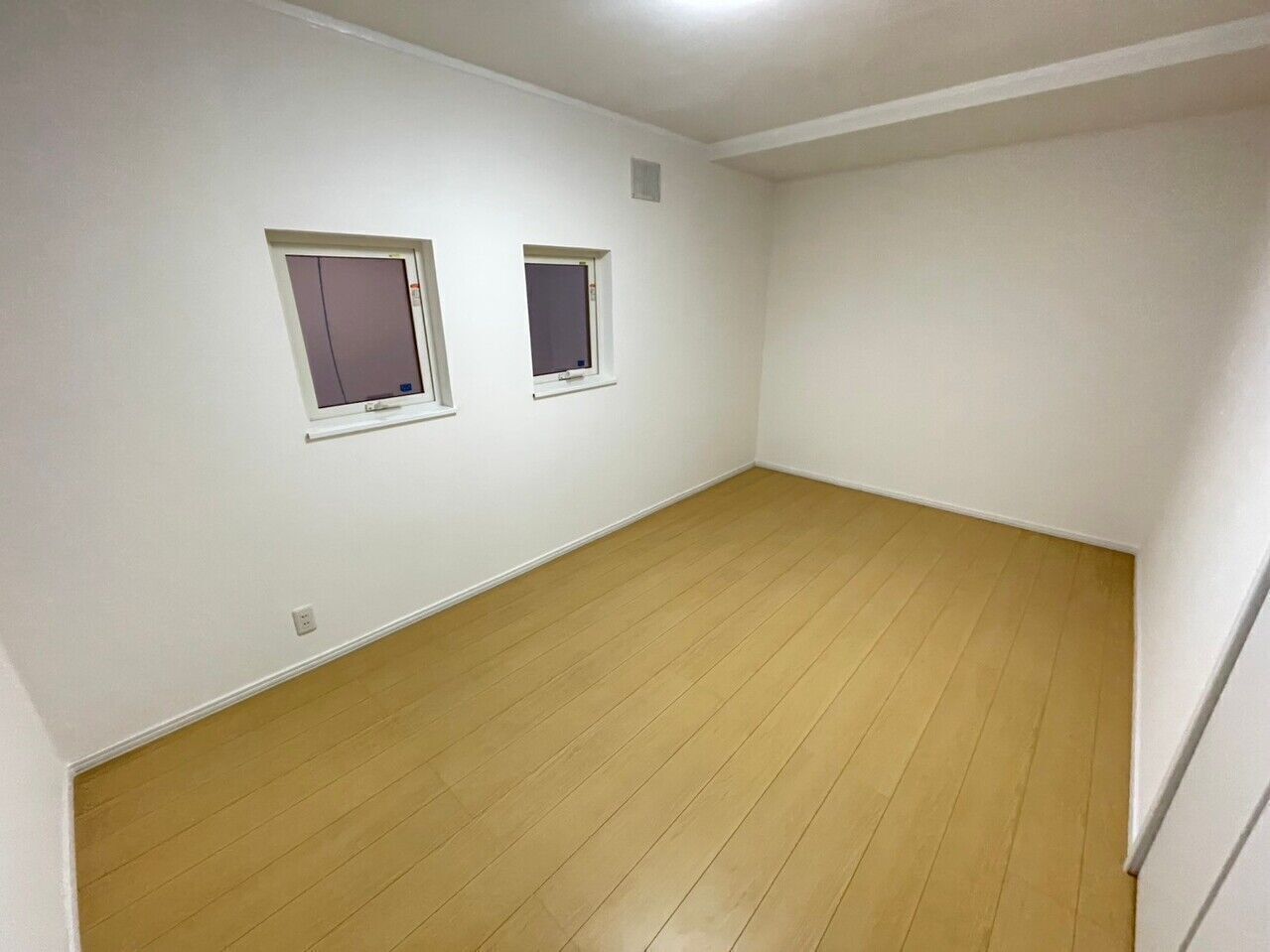 西１３条南３３丁目　中古平家 内観