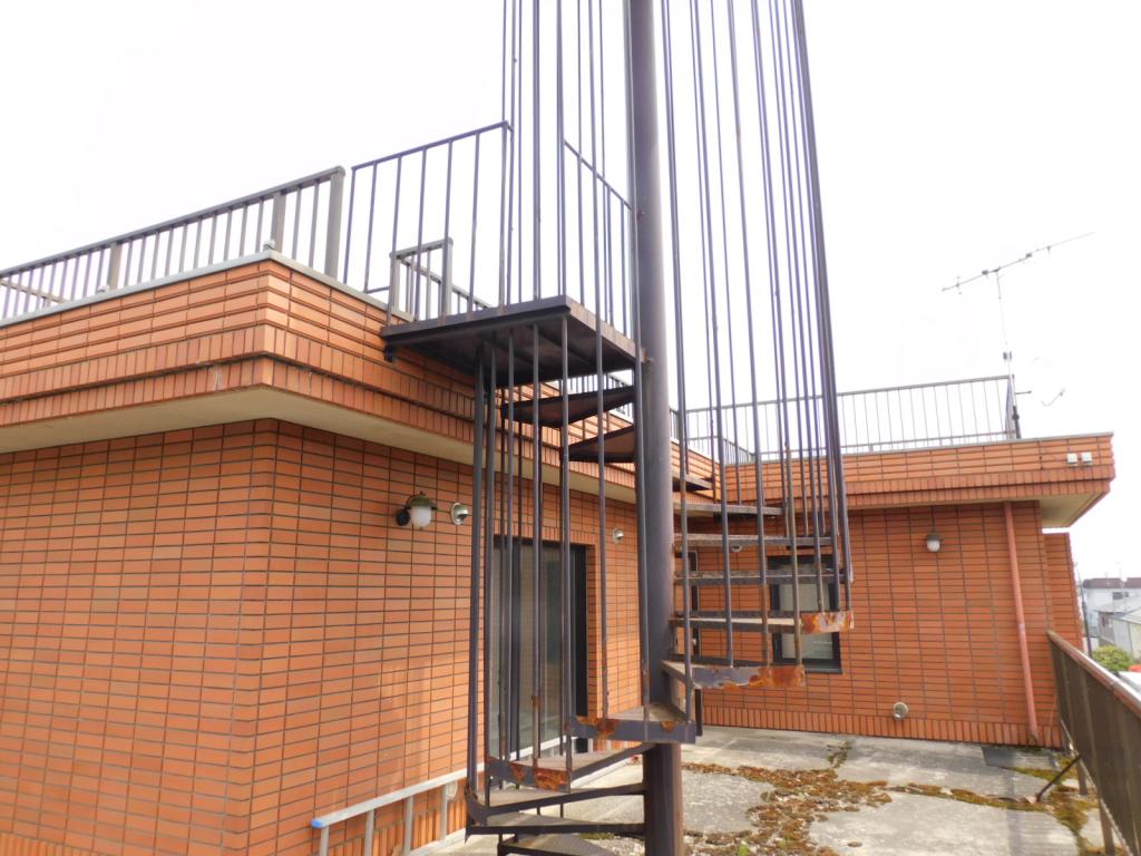 芽室町東2条7丁目　売家（ＲＣ造）（土地面積 約121坪・延床面積 約59坪） 内観