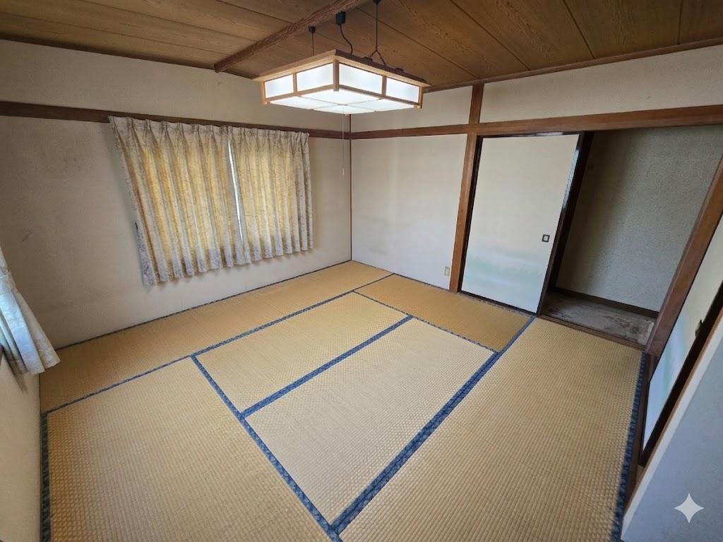 ♪敷地157.75坪♪西１２南３２＿中古住宅 内観