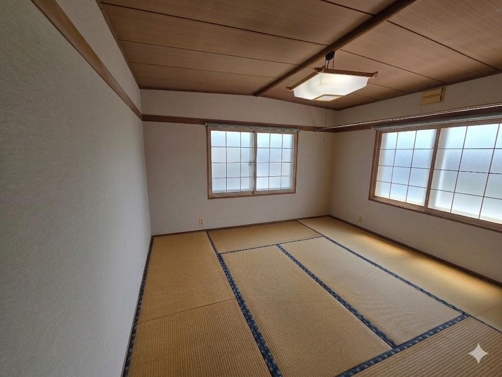 ♪敷地157.75坪♪西１２南３２＿中古住宅 内観