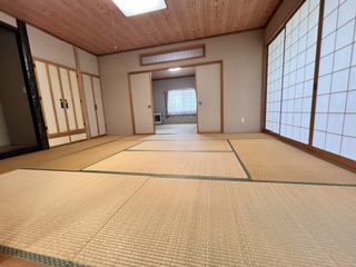 平屋住宅（中古）　3LDK 内観