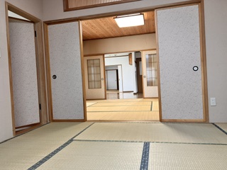 平屋住宅（中古）　3LDK 内観