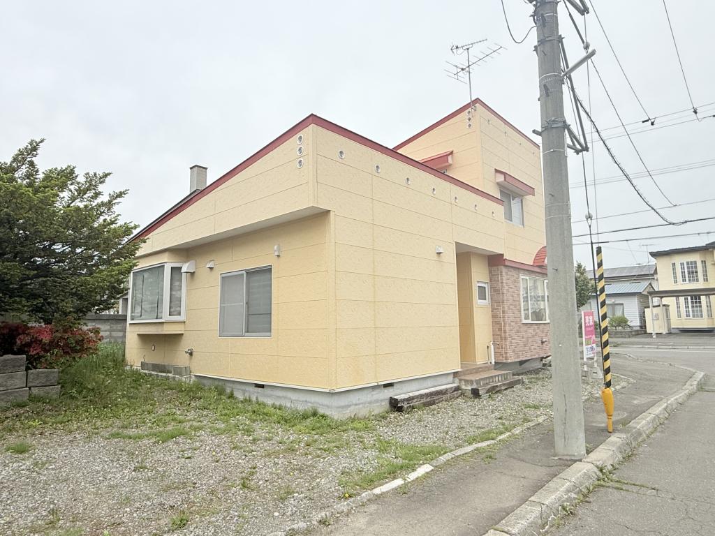 帯広市西18条南4丁目の店舗付き中古住宅 内観