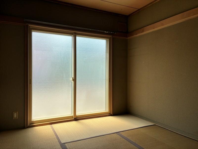 【西２５南２】南向きで明るい4LDK【リフォーム・リノベ向き】 内観
