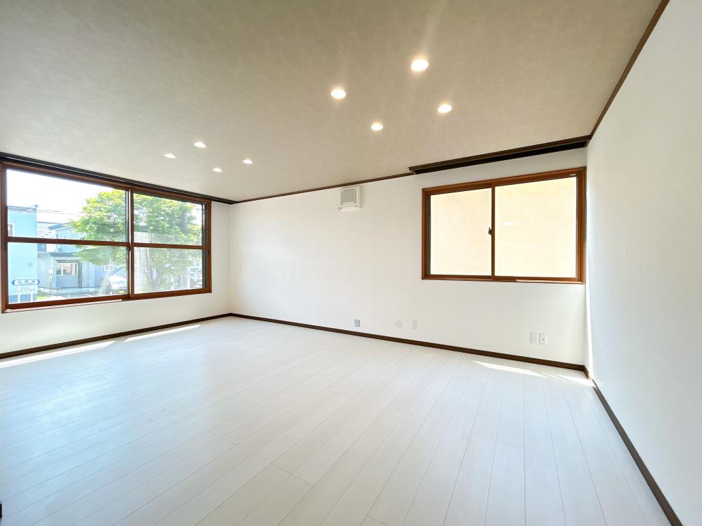 【リフォーム済】帯広市西12条北８丁目 内観
