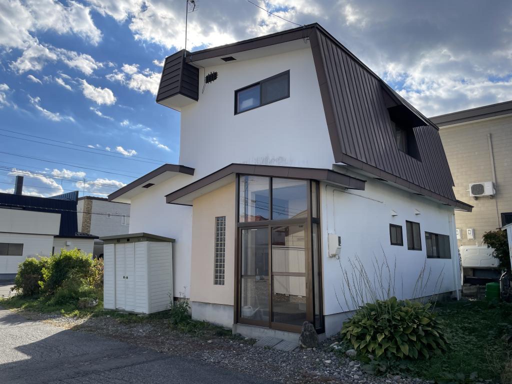 【建築条件はありません】帯広市西19条南5丁目　売土地　※解体後更地渡し 内観