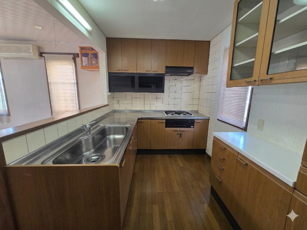 西24南4＿中古住宅 内観