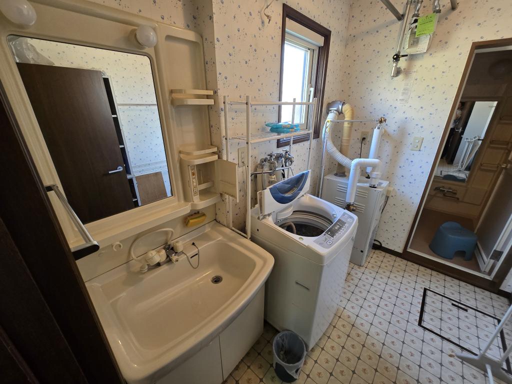 西24南4＿中古住宅 内観