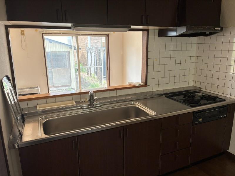 ※室内画像追加【全室南向き】西２２条南４丁目　中古住宅【小中学校まで徒歩9分】 内観