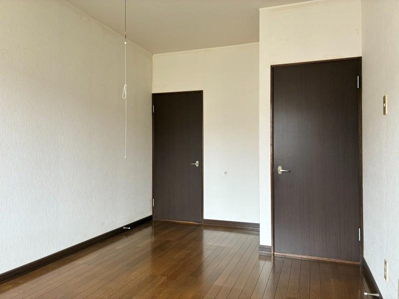 ※室内画像追加【全室南向き】西２２条南４丁目　中古住宅【小中学校まで徒歩9分】 内観