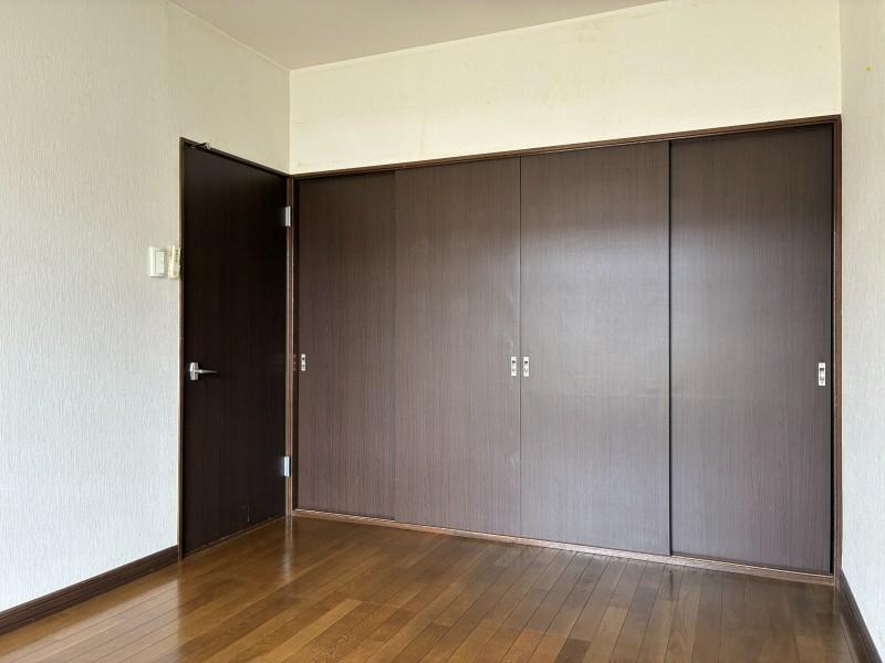 ※室内画像追加【全室南向き】西２２条南４丁目　中古住宅【小中学校まで徒歩9分】 内観