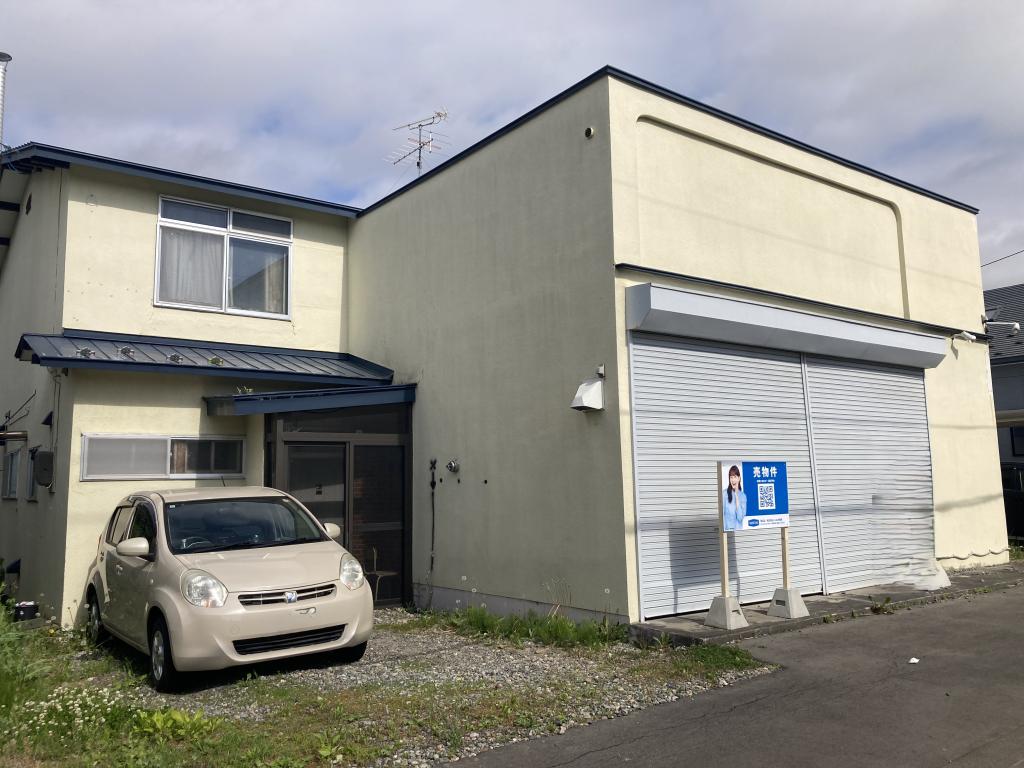 帯広市西10条南29丁目　店舗付き住宅 内観