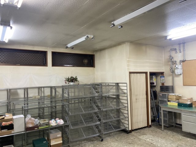 西５条南２４丁目【西５条通沿いに店舗付き住宅登場！】 - コピー 内観